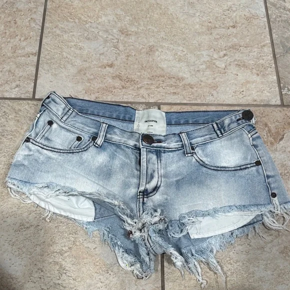 One Teaspoon Women Shorts Size 27 - Picture 7 of 7